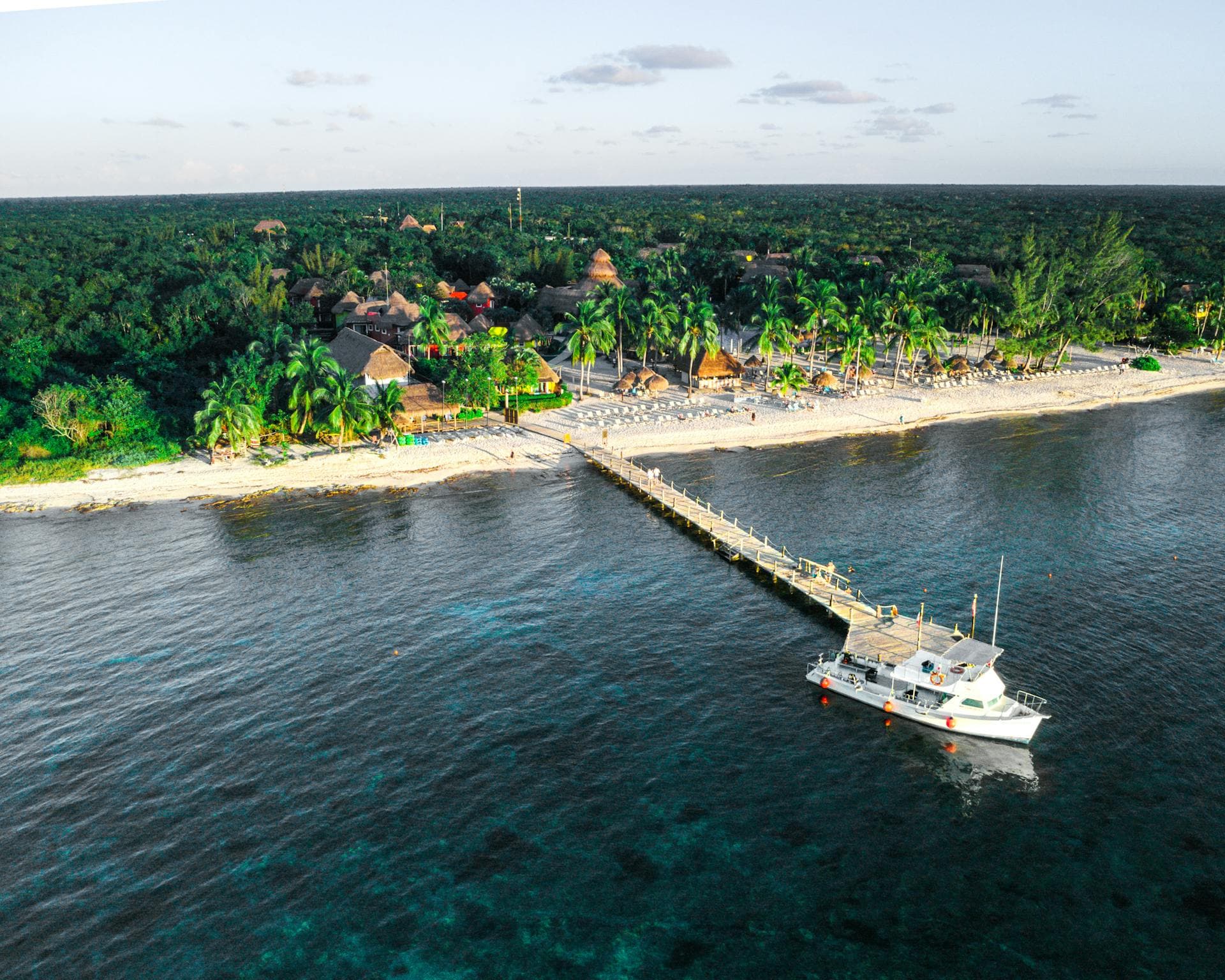 Vietnam Yatch Charter